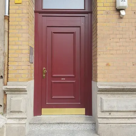- 15min Messe Dus And Old Town Apartment